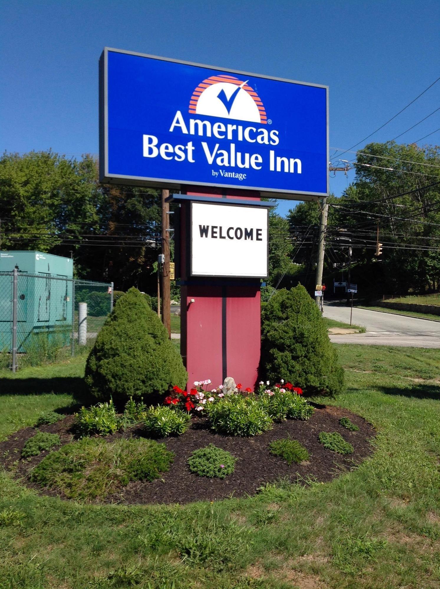 Americas Best Value Inn New London Mystic Exteriör bild